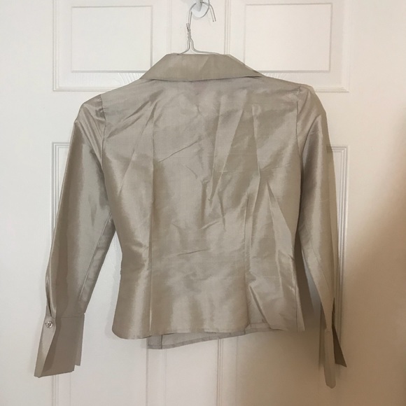 Gorgeous 100% Silk Blouse by Sunny Leigh Petite 2P - Picture 4 of 4